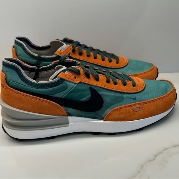 Nike Waffle One SE Sneakers 11.5 - Picture 1 of 5